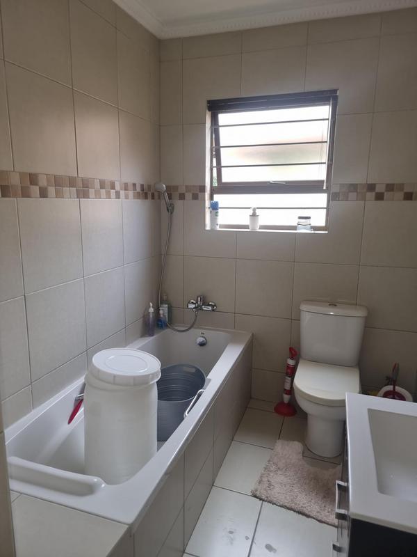 2 Bedroom Property for Sale in Bedfordview Gauteng