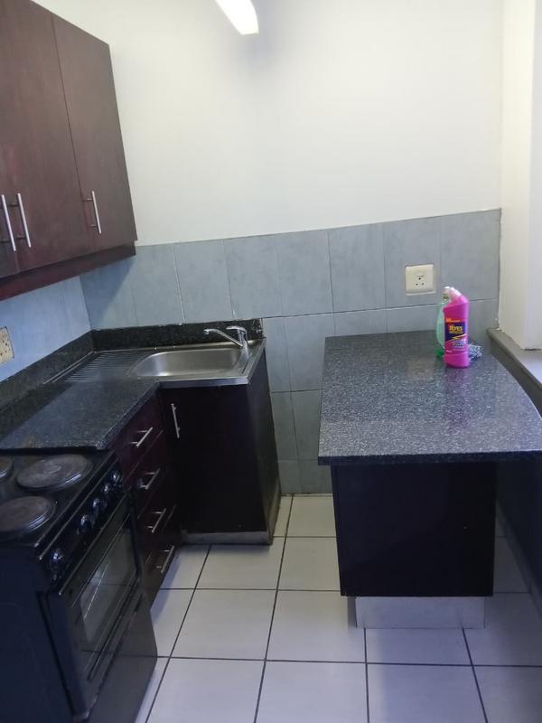 1 Bedroom Property for Sale in Johannesburg Gauteng