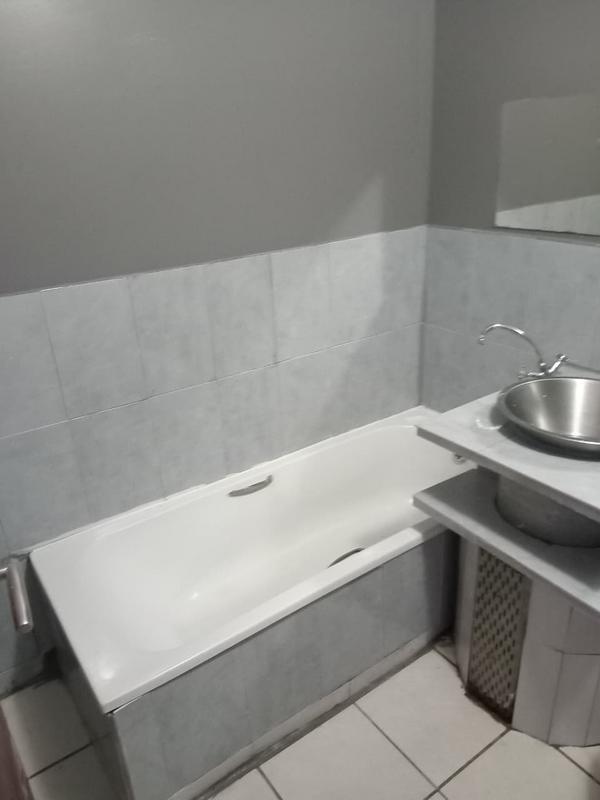 1 Bedroom Property for Sale in Johannesburg Gauteng
