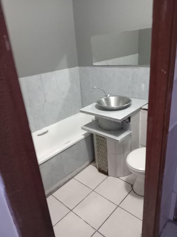 1 Bedroom Property for Sale in Johannesburg Gauteng