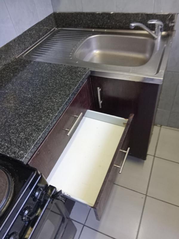 1 Bedroom Property for Sale in Johannesburg Gauteng