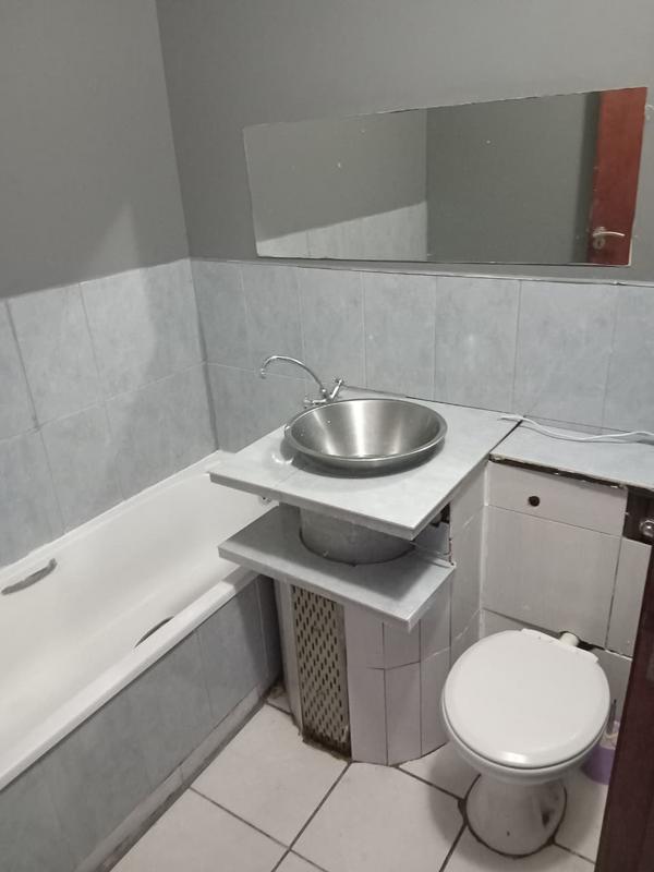 1 Bedroom Property for Sale in Johannesburg Gauteng