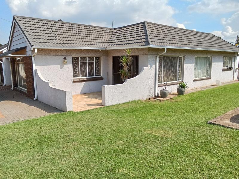 3 Bedroom Property for Sale in Wychwood Gauteng