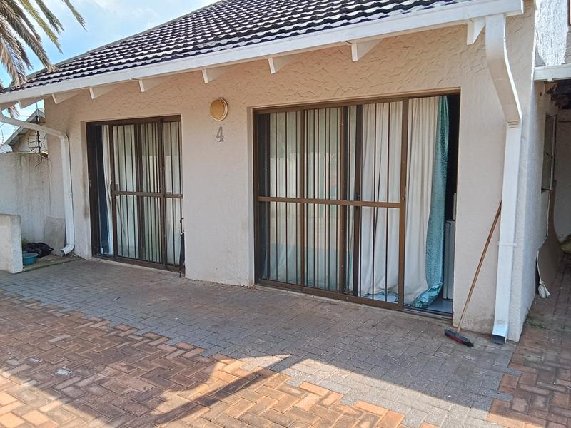 3 Bedroom Property for Sale in Wychwood Gauteng