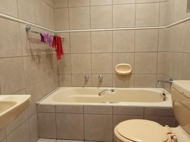 3 Bedroom Property for Sale in Wychwood Gauteng