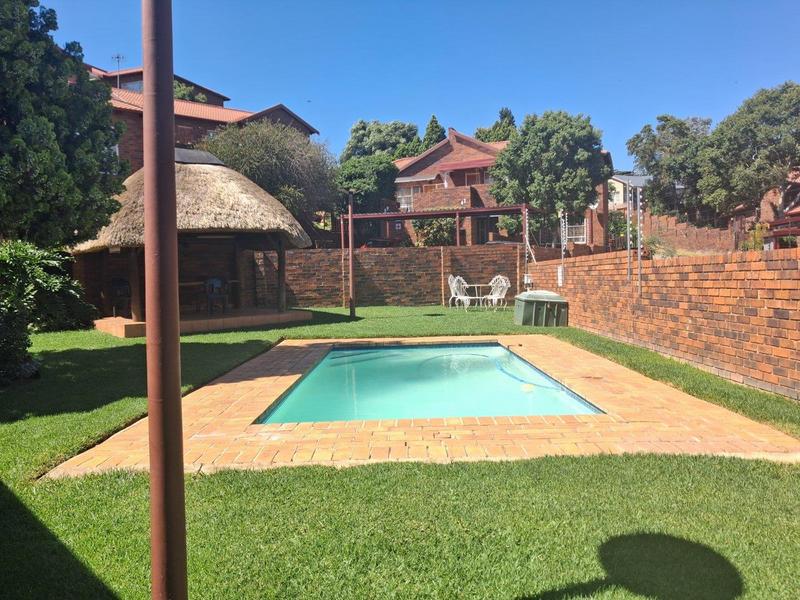 2 Bedroom Property for Sale in Wilro Park Gauteng