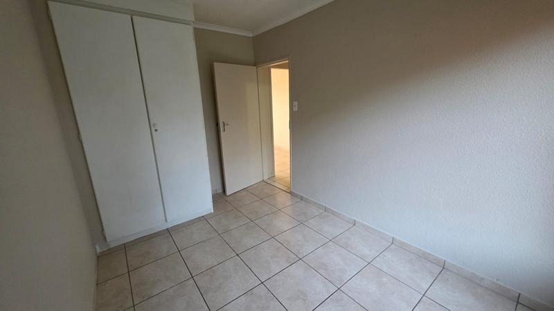 2 Bedroom Property for Sale in Wilro Park Gauteng