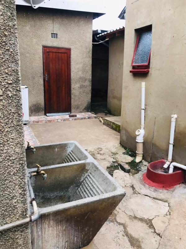 To Let 2 Bedroom Property for Rent in Naledi Gauteng