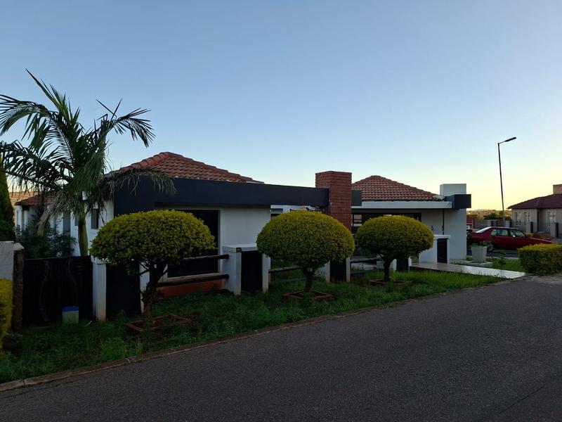 3 Bedroom Property for Sale in Elandspoort Gauteng