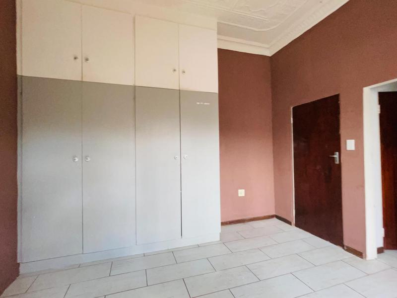 7 Bedroom Property for Sale in Primrose Gauteng