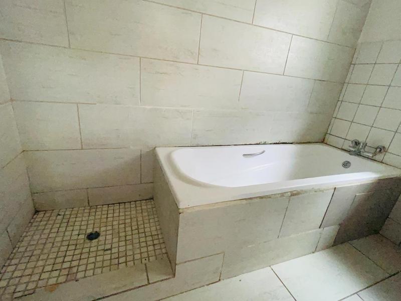 7 Bedroom Property for Sale in Primrose Gauteng