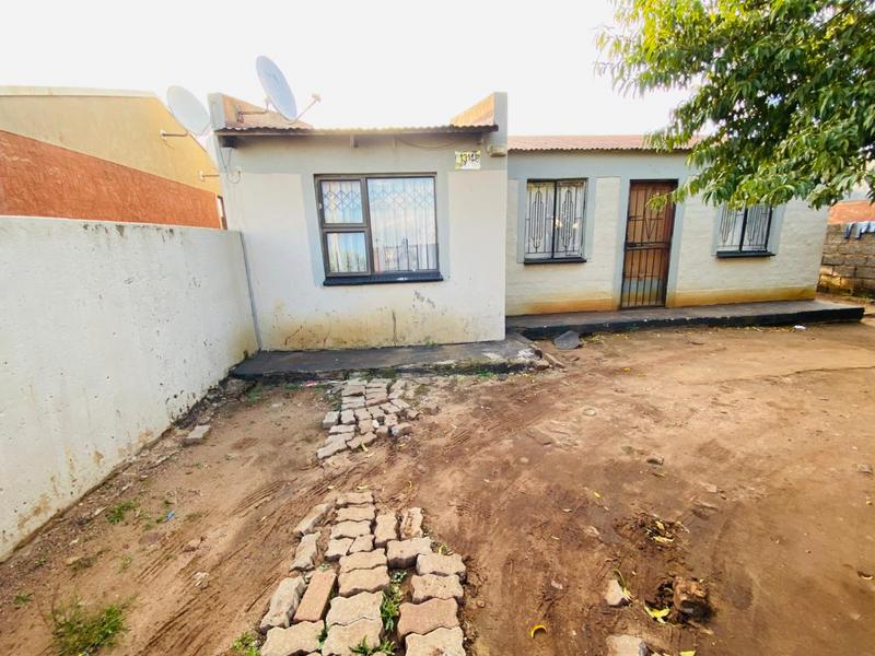 2 Bedroom Property for Sale in Katlehong South Gauteng