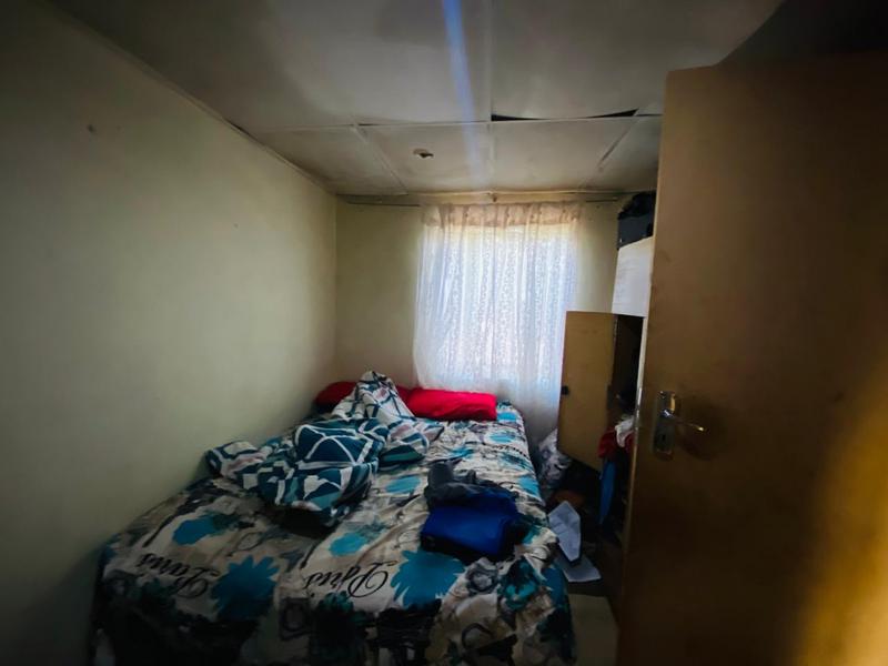 2 Bedroom Property for Sale in Katlehong South Gauteng