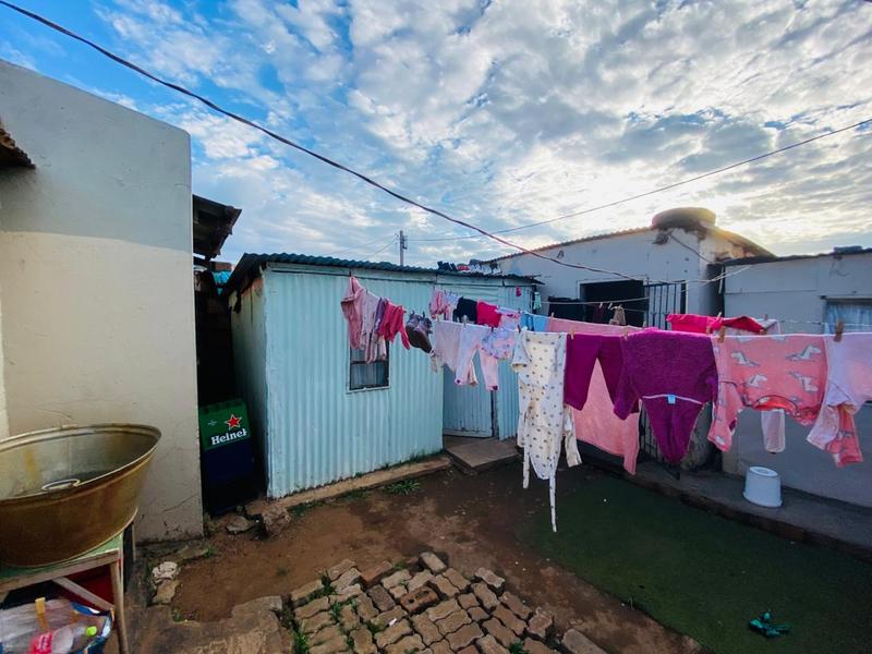 2 Bedroom Property for Sale in Katlehong South Gauteng