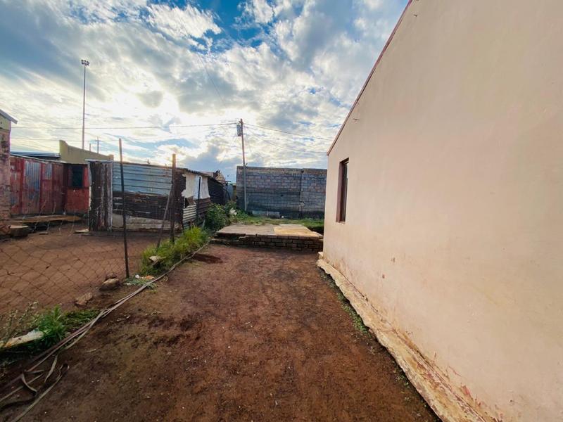 2 Bedroom Property for Sale in Katlehong South Gauteng