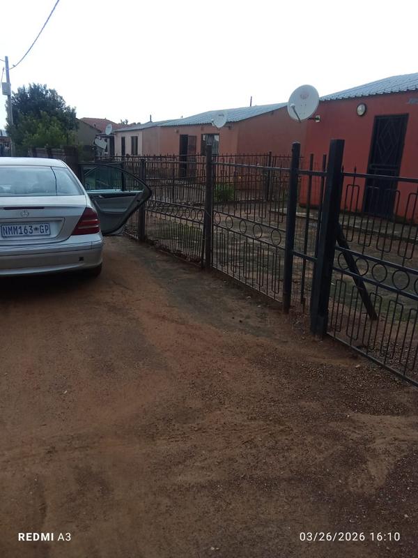 2 Bedroom Property for Sale in Palm Ridge Gauteng