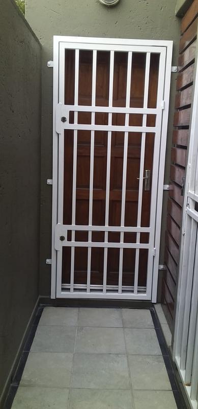 7 Bedroom Property for Sale in Kensington Gauteng