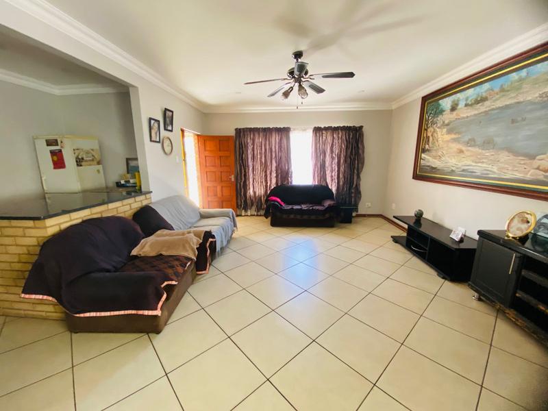 4 Bedroom Property for Sale in South Hills Gauteng