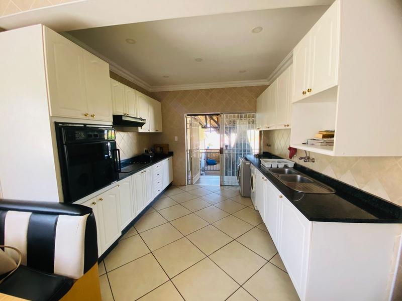 4 Bedroom Property for Sale in South Hills Gauteng