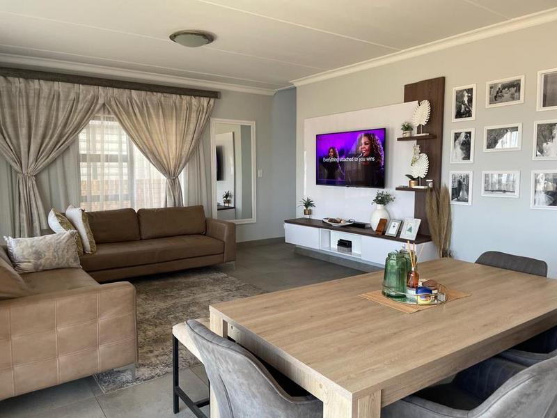 3 Bedroom Property for Sale in Thatchfield Gauteng
