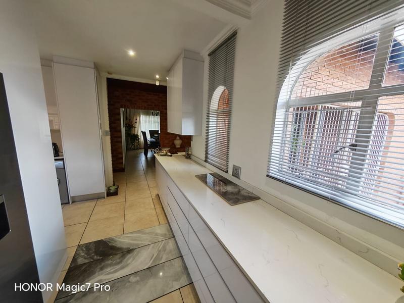 3 Bedroom Property for Sale in Vanderbijlpark SE 3 Gauteng