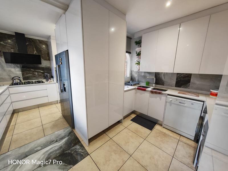 3 Bedroom Property for Sale in Vanderbijlpark SE 3 Gauteng