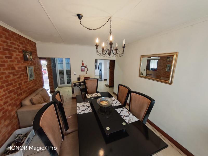 3 Bedroom Property for Sale in Vanderbijlpark SE 3 Gauteng