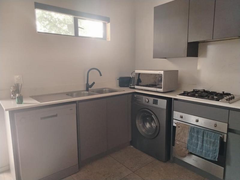 1 Bedroom Property for Sale in Hyde Park Gauteng