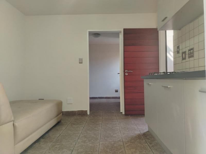To Let 4 Bedroom Property for Rent in Sandown Gauteng