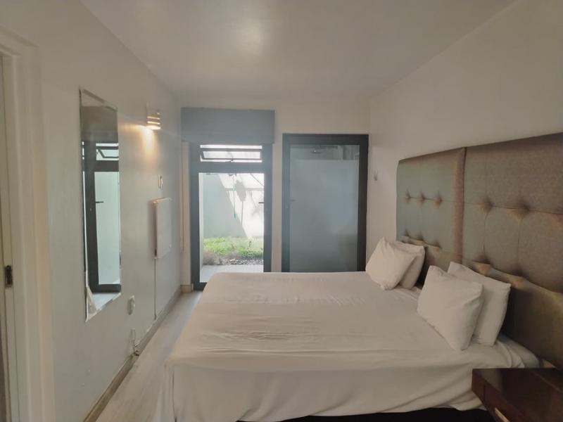 To Let 2 Bedroom Property for Rent in Sandown Gauteng