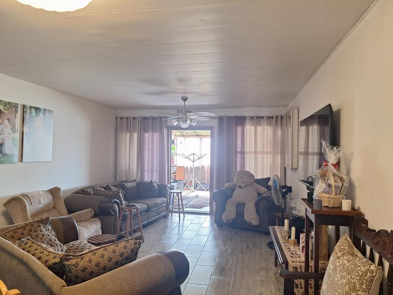 3 Bedroom Property for Sale in Brakpan Central Gauteng