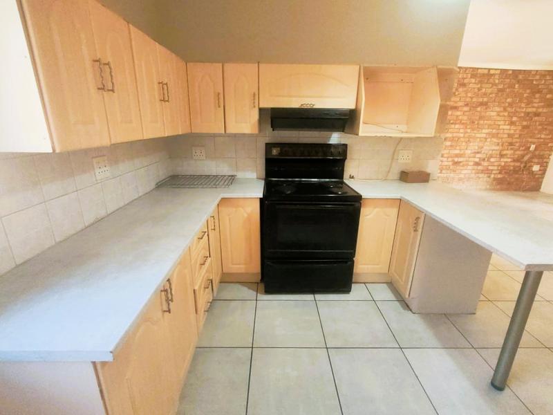 To Let 3 Bedroom Property for Rent in Zwartkop Gauteng