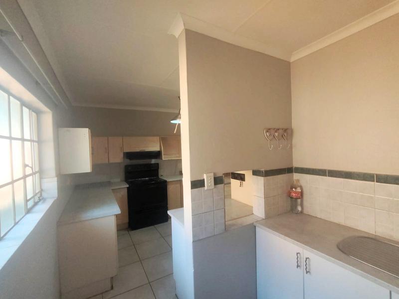 To Let 3 Bedroom Property for Rent in Zwartkop Gauteng