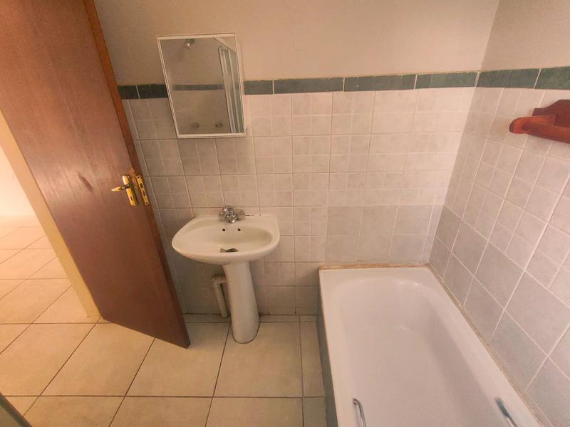 To Let 3 Bedroom Property for Rent in Zwartkop Gauteng