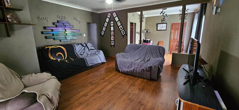 4 Bedroom Property for Sale in Three Rivers Gauteng