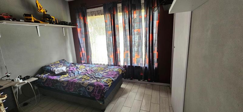 4 Bedroom Property for Sale in Three Rivers Gauteng