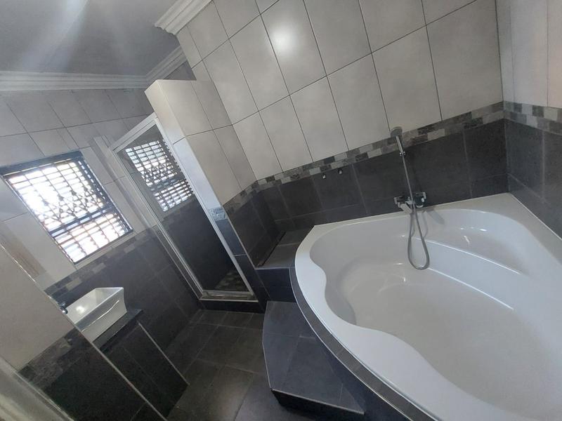 To Let 3 Bedroom Property for Rent in Vanderbijlpark SE 1 Gauteng