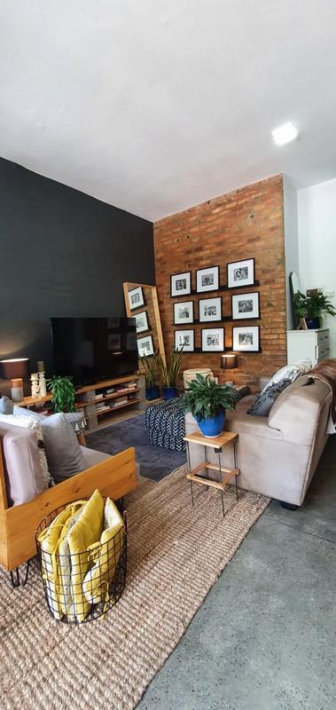 2 Bedroom Property for Sale in Braamfontein Werf Gauteng