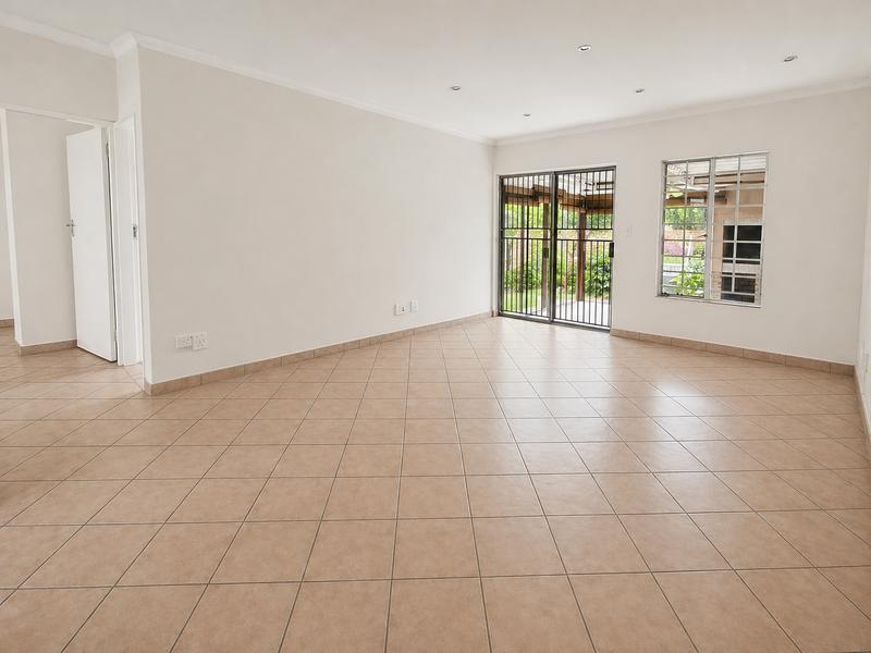 2 Bedroom Property for Sale in Magalieskruin Gauteng