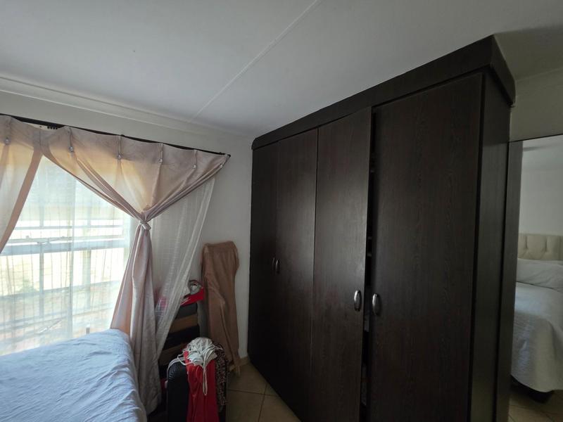 2 Bedroom Property for Sale in Crystal Park Gauteng