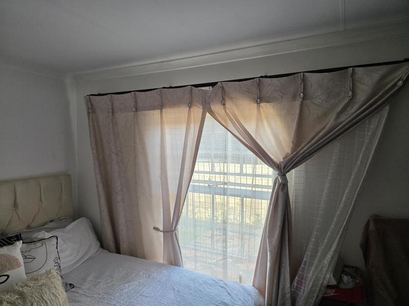 2 Bedroom Property for Sale in Crystal Park Gauteng