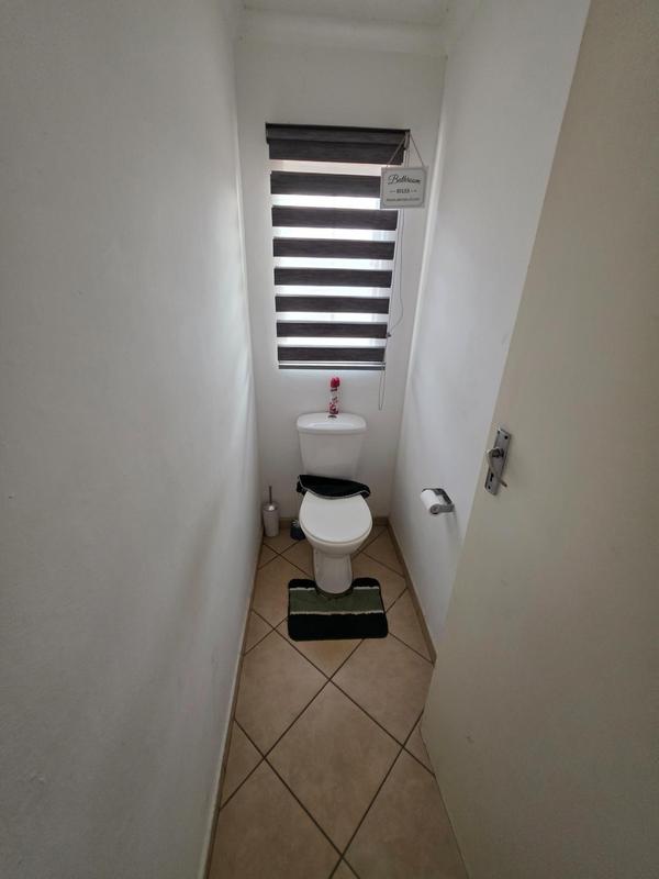 2 Bedroom Property for Sale in Crystal Park Gauteng