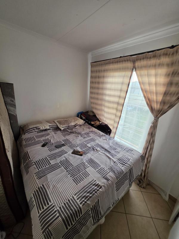2 Bedroom Property for Sale in Crystal Park Gauteng