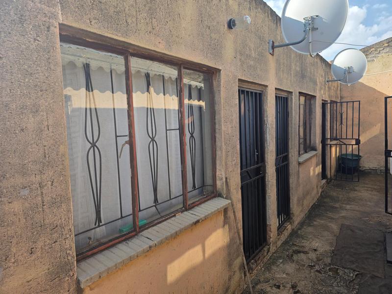 9 Bedroom Property for Sale in Tembisa Gauteng