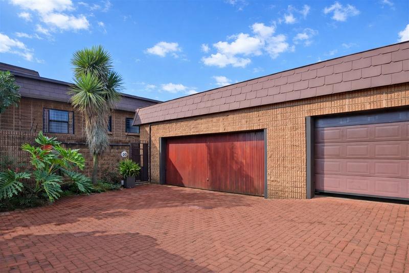 3 Bedroom Property for Sale in Bedford Park Gauteng
