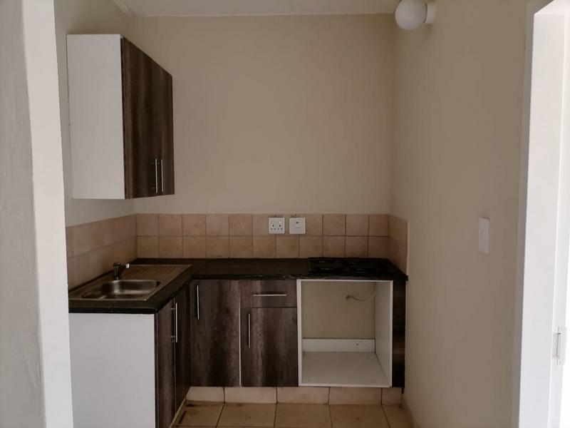 To Let 2 Bedroom Property for Rent in Kempton Park Gauteng