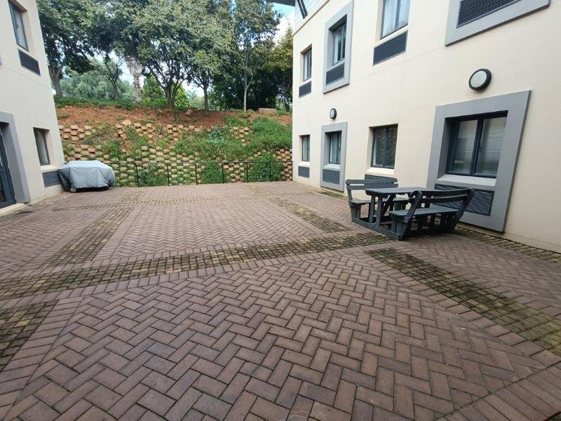 To Let Commercial Property for Rent in Strubensvallei Gauteng