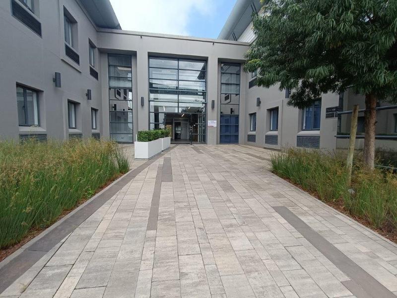 To Let Commercial Property for Rent in Strubensvallei Gauteng
