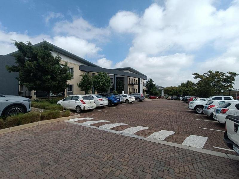 To Let Commercial Property for Rent in Strubensvallei Gauteng