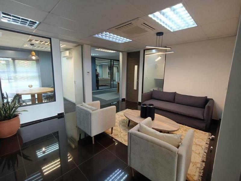 To Let Commercial Property for Rent in Strubensvallei Gauteng